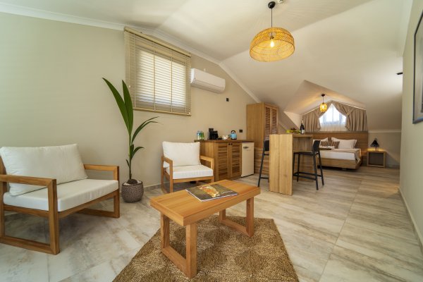 SERENITY DELUXE ROOM