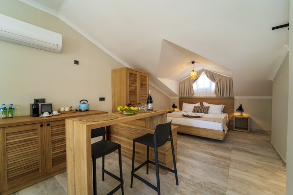 SERENITY DELUXE ROOM